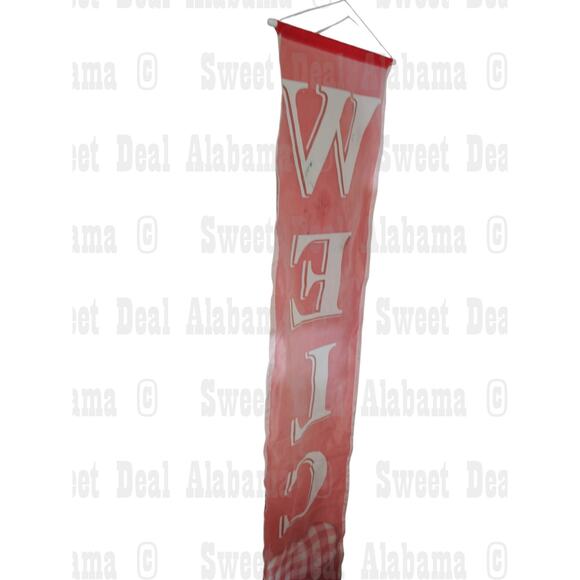 Vertical Welcome Banner – Red with Checkered Heart, Lighted Down The Sides - Picture 4 of 10